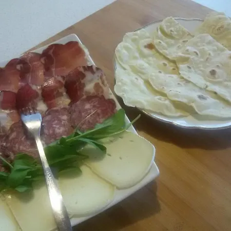 Agriturismo La Scala Farm stay *